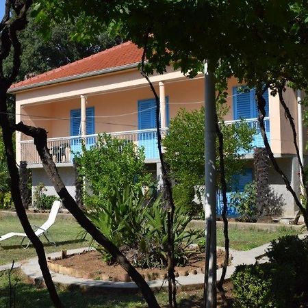 Apartman Morovic Sveti Filip i Jakov Exterior photo