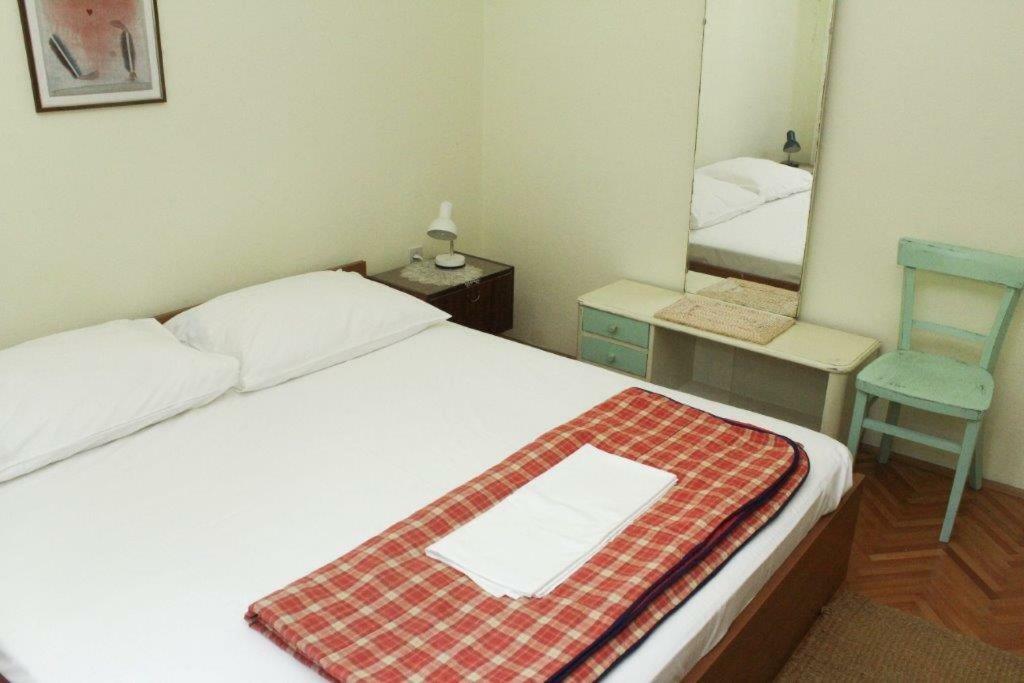 Apartman Morovic Sveti Filip i Jakov Exterior photo
